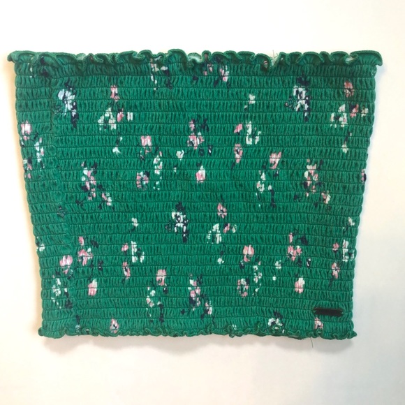 Hollister Tops - Hollister Green Floral Summer Tube Top
